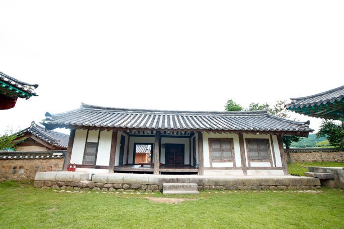 Отель Seoakseowon Кёнджу Экстерьер фото